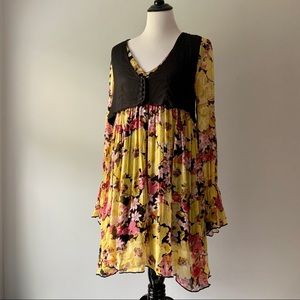 Free People Alice Vested Bell Sleeve Floral Dress